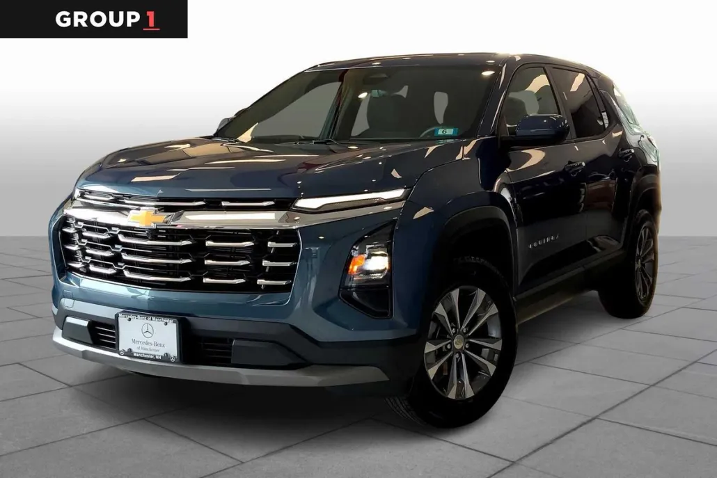 2025 Chevrolet Equinox LT photo 1