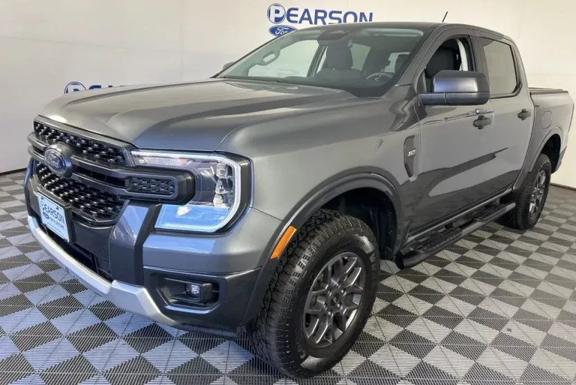 2024 Ford Ranger XLT photo 1