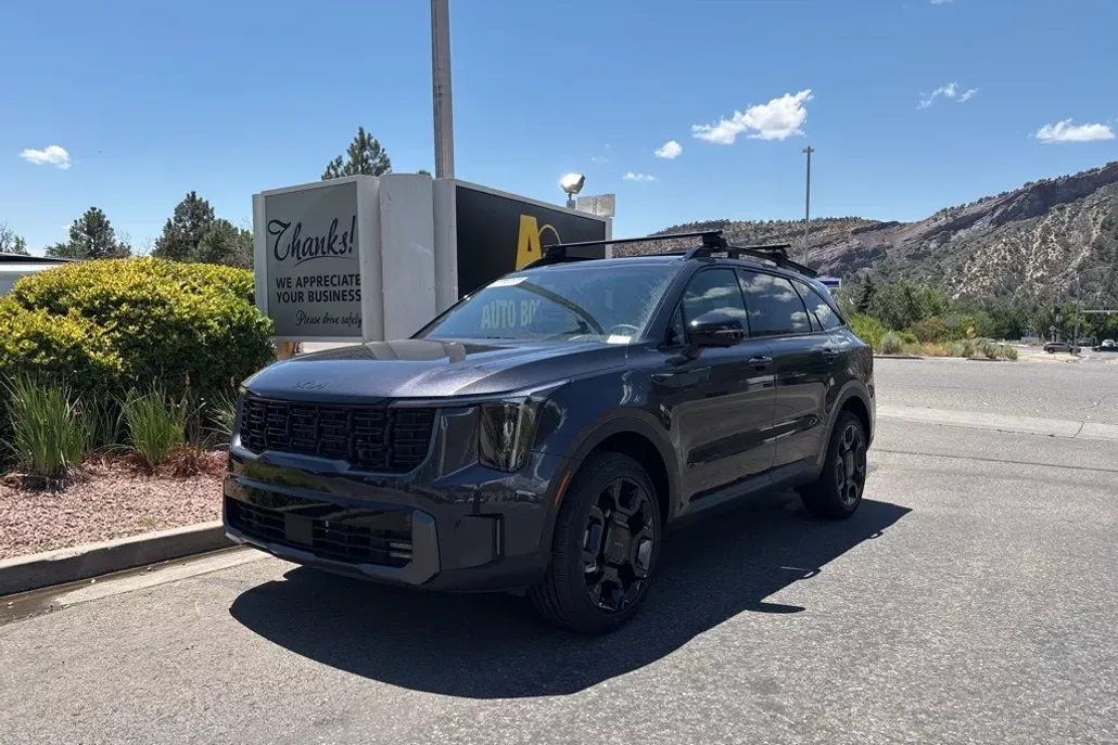 2025 Kia Sorento X-Line SX Prestige photo 1