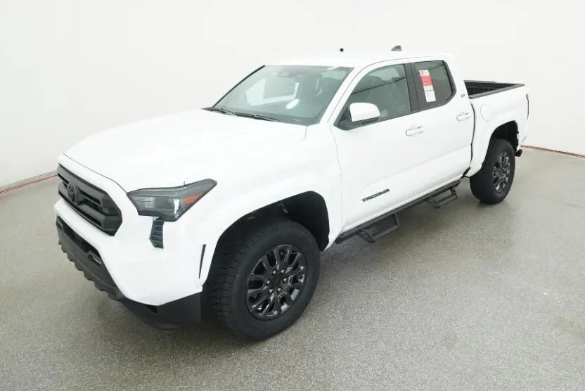 2025 Toyota Tacoma SR5 4x4 Double Cab photo 1