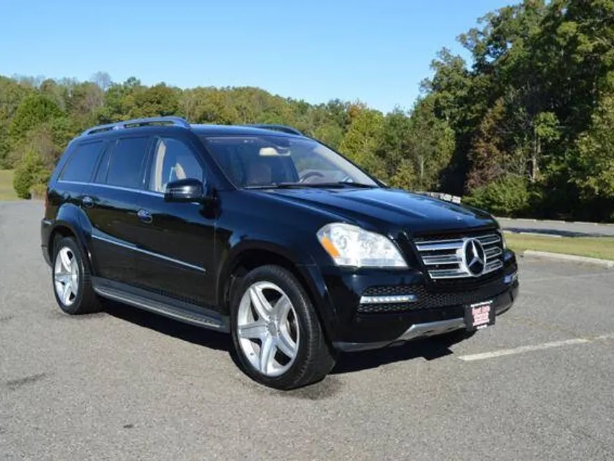 2012 Mercedes Benz GL 550 photo 1