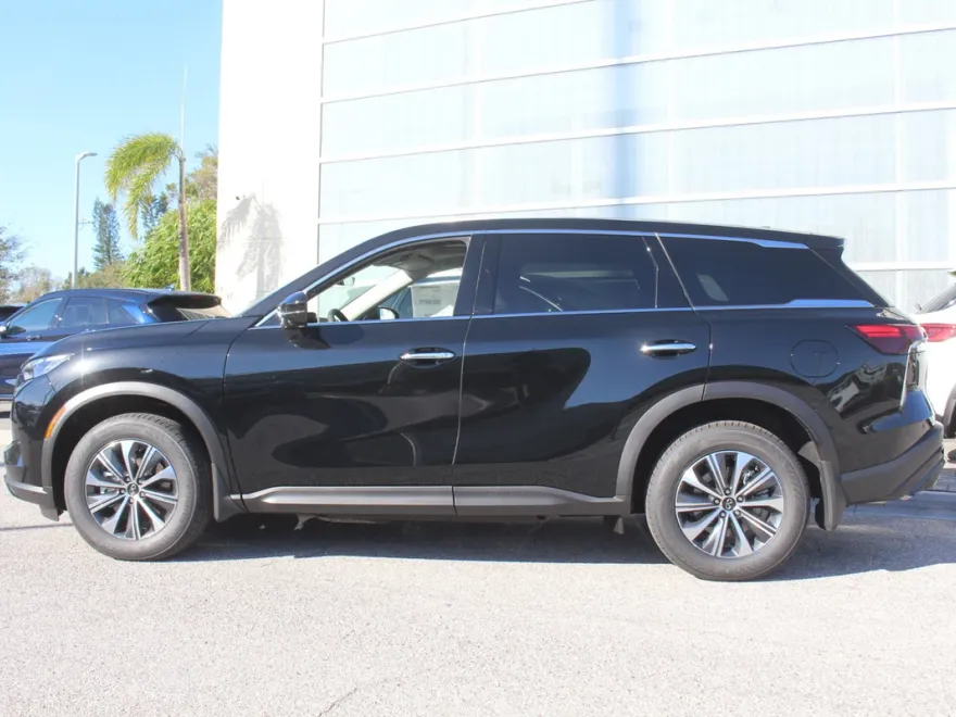 2025 Infiniti QX60 Pure photo 1