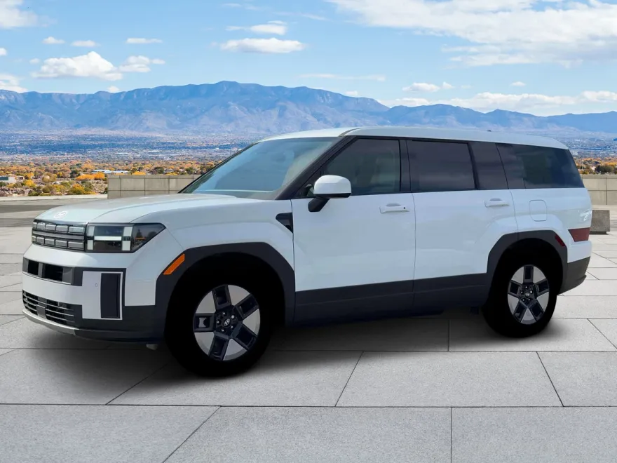 2026 Hyundai Santa Fe SE photo 1