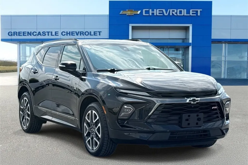 2023 Chevrolet Blazer RS photo 1