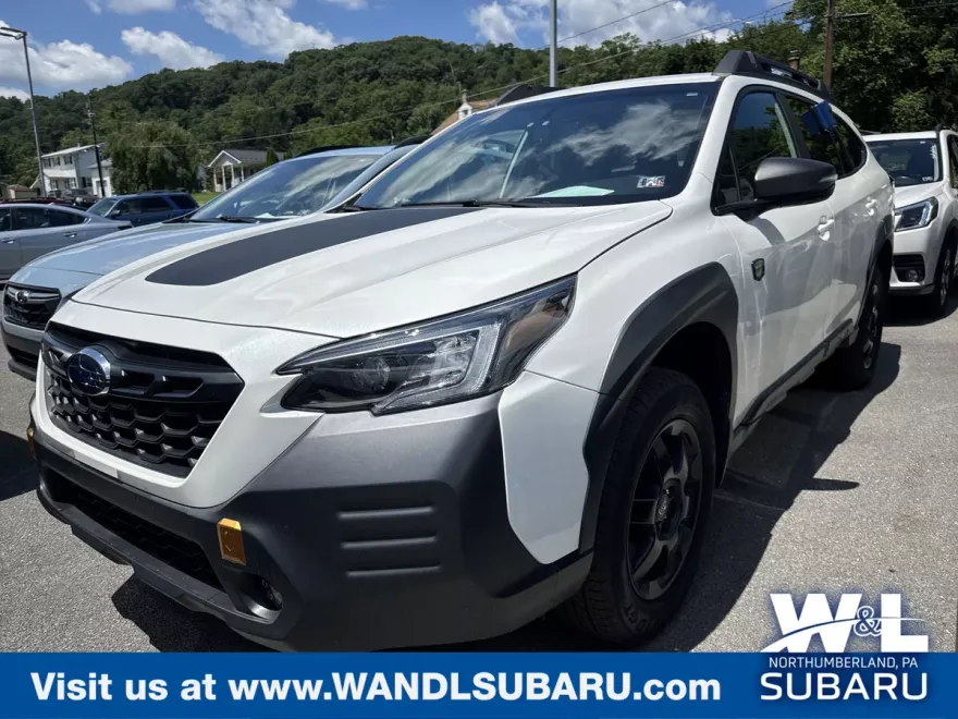 2022 Subaru Outback Wilderness photo 1