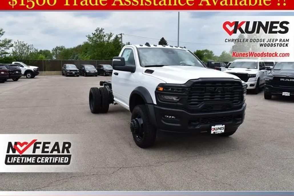 2025 Ram 4500 photo 1