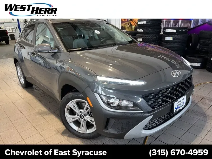 2023 Hyundai Kona SEL photo 1