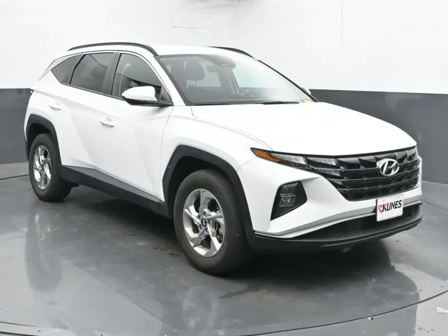 2024 Hyundai Tucson SEL photo 1