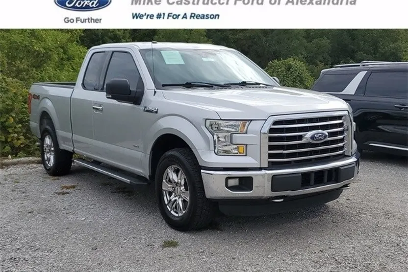 2015 Ford F-150 XLT photo 1