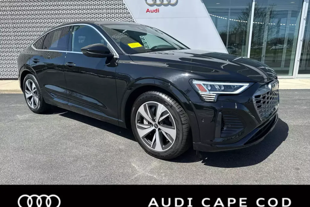 2024 Audi Q8 E-tron line Premium Plus photo 1