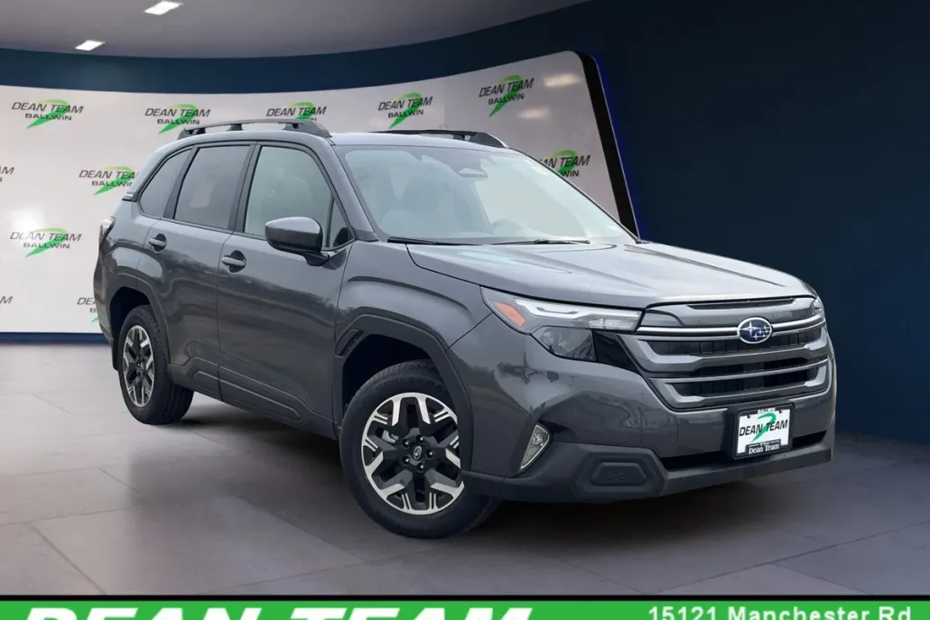 2025 Subaru Forester Premium Base photo 1