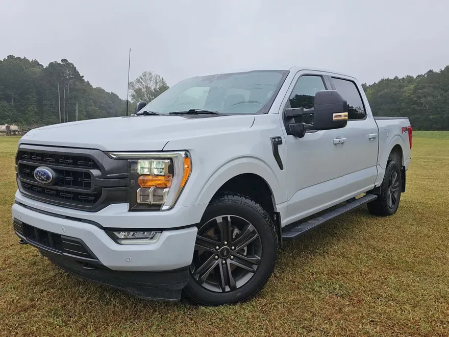 2022 Ford F-150 XLT photo 1
