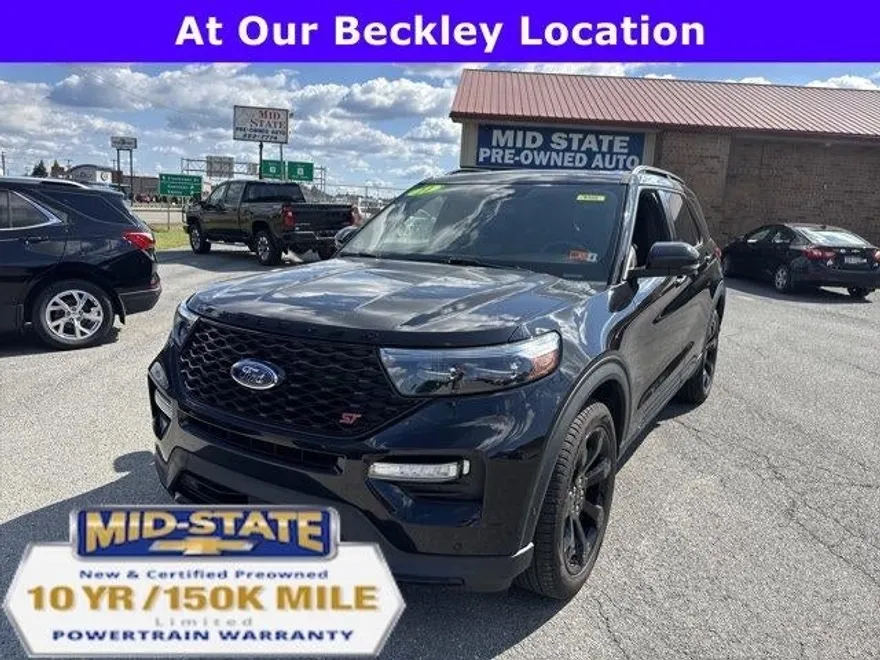 2021 Ford Explorer ST photo 1