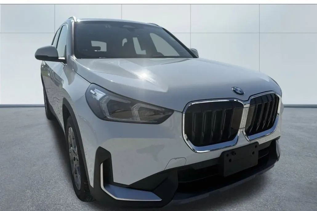2023 Bmw X1 XDrive28i photo 1