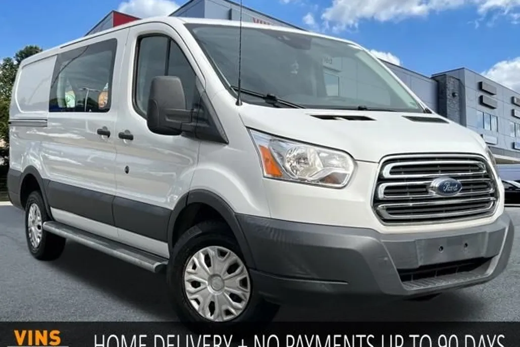 2018 Ford Transit photo 1