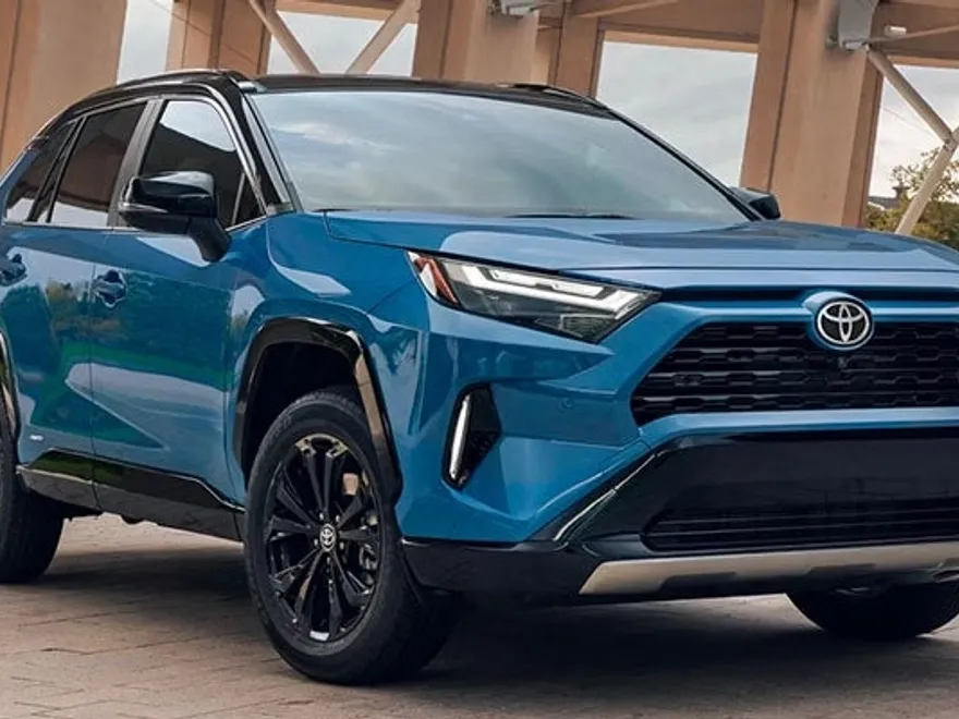 2025 Toyota RAV4 Hybrid XLE photo 1