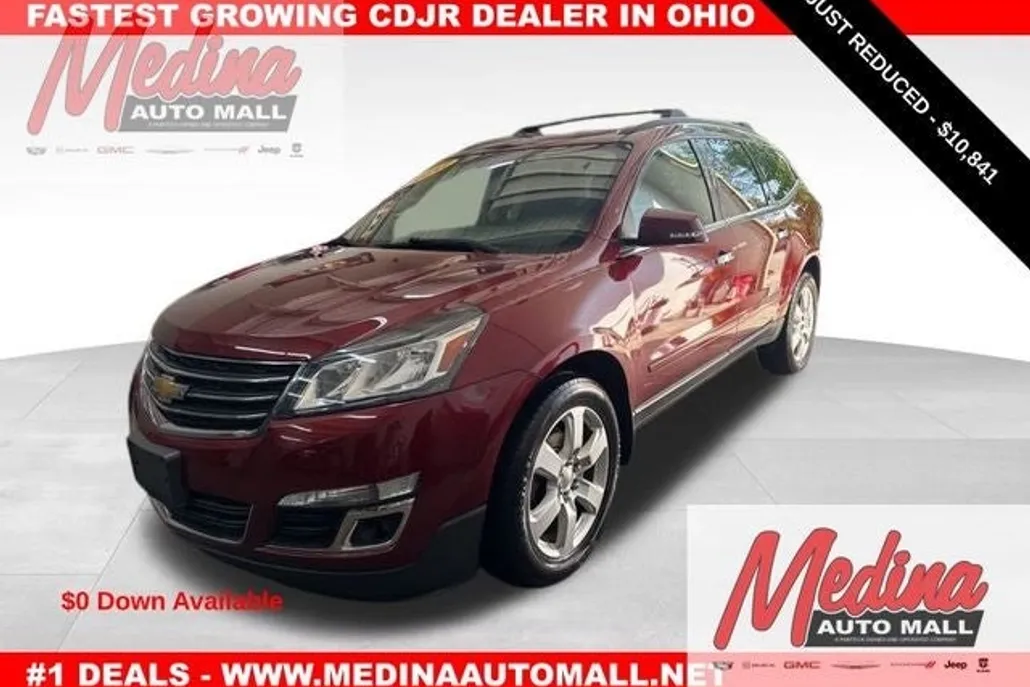2017 Chevrolet Traverse 1LT photo 1