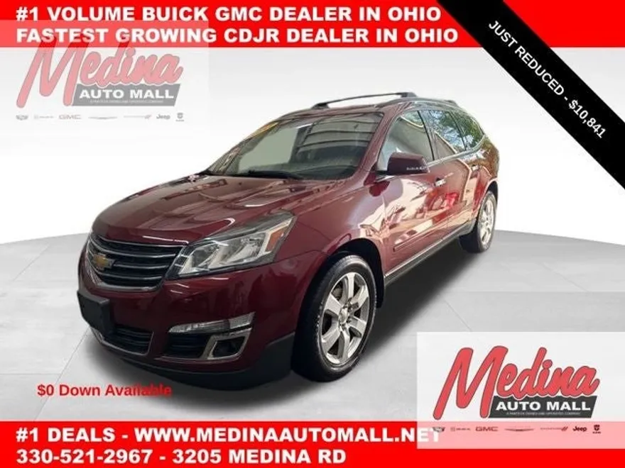 2017 Chevrolet Traverse 1LT photo 1