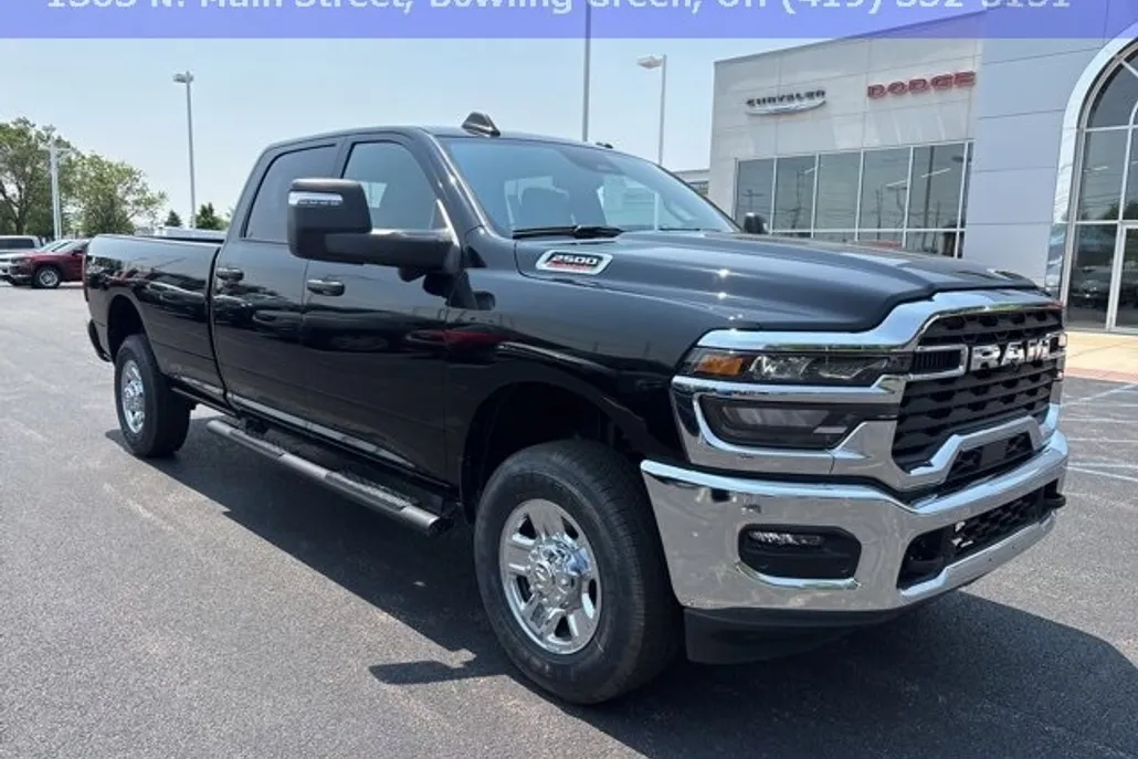 2025 Ram 2500 Tradesman photo 1