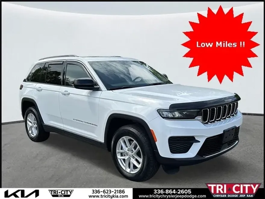 2024 Jeep Grand Cherokee Laredo X photo 1