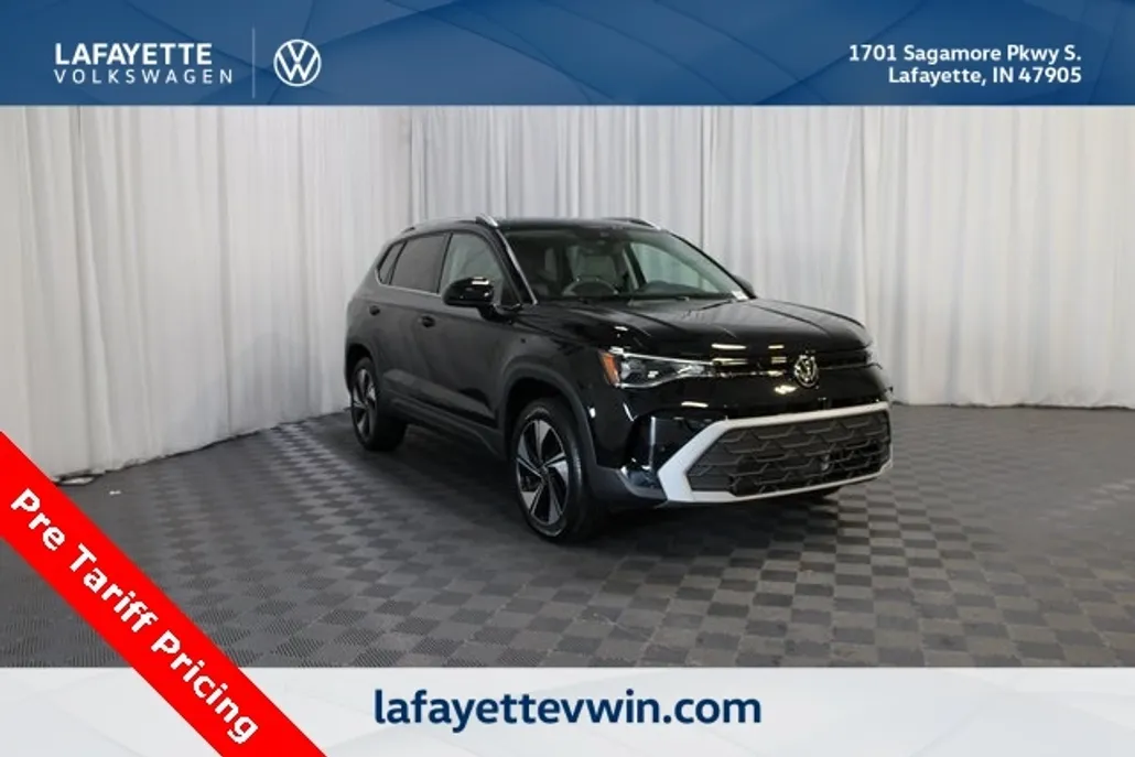 2025 Volkswagen Taos SE photo 1