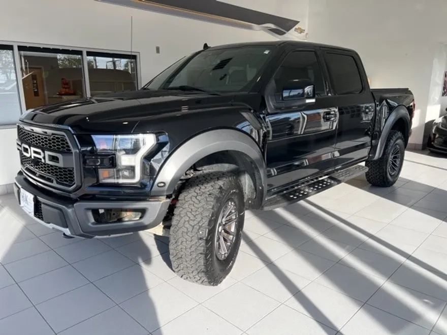 2020 Ford F-150 Raptor photo 1