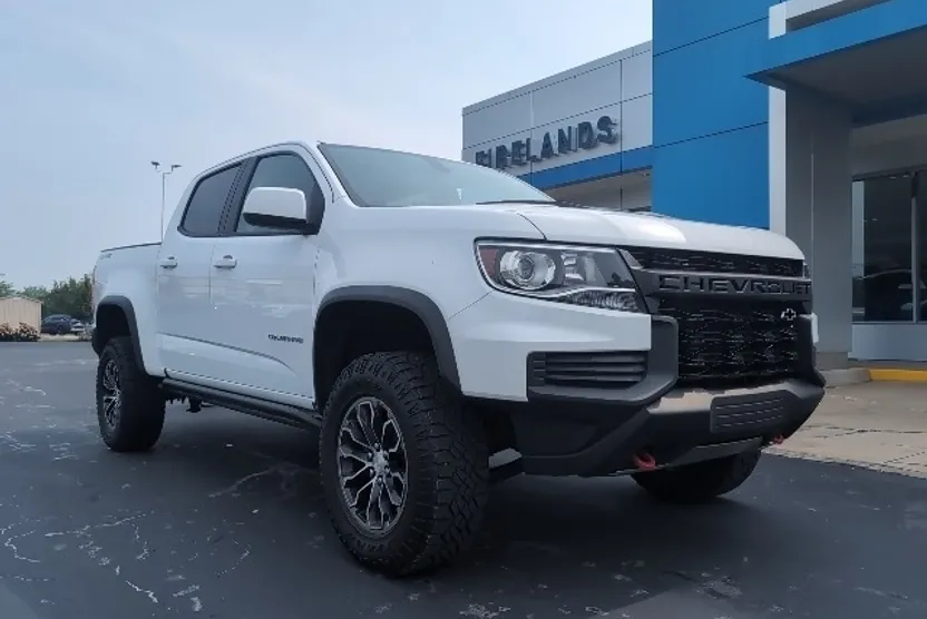2022 Chevrolet Colorado ZR2 photo 1