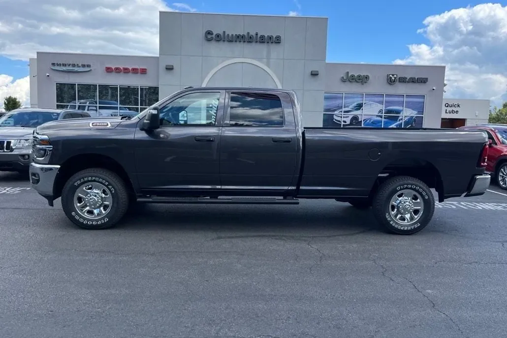2026 Ram 2500 Tradesman photo 1
