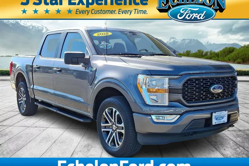 2022 Ford F-150 XL photo 1