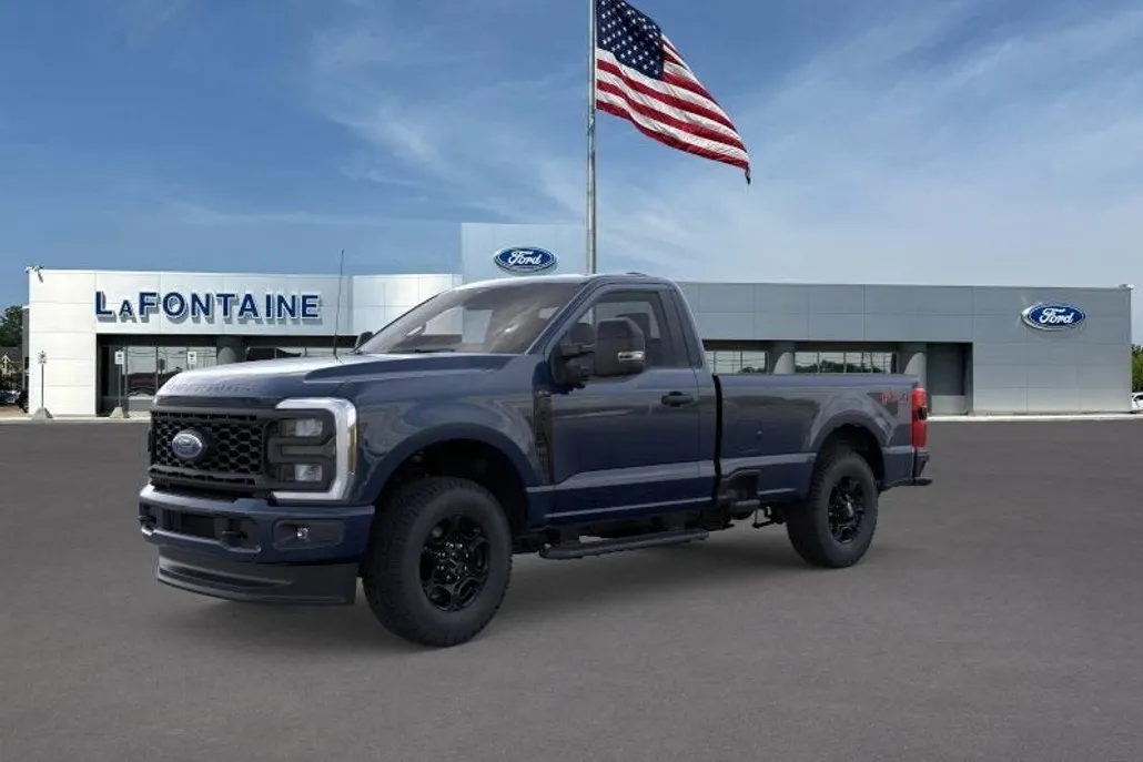 2025 Ford F-350 photo 1