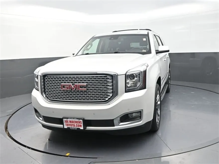 2016 Gmc Yukon Denali photo 1