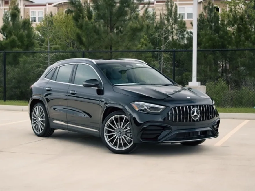 2025 Mercedes Benz GLA AMG 35 4MATIC photo 1