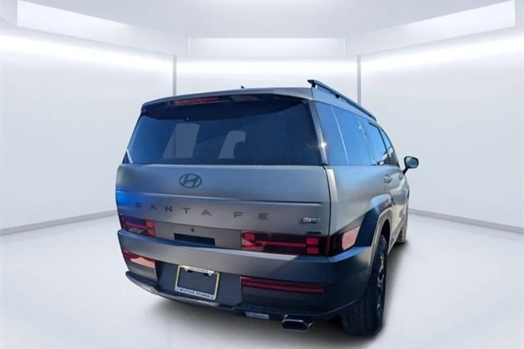 2025 Hyundai Santa Fe XRT photo 1