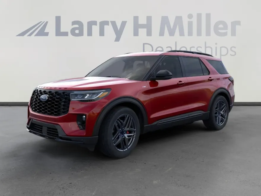 2025 Ford Explorer ST-Line photo 1