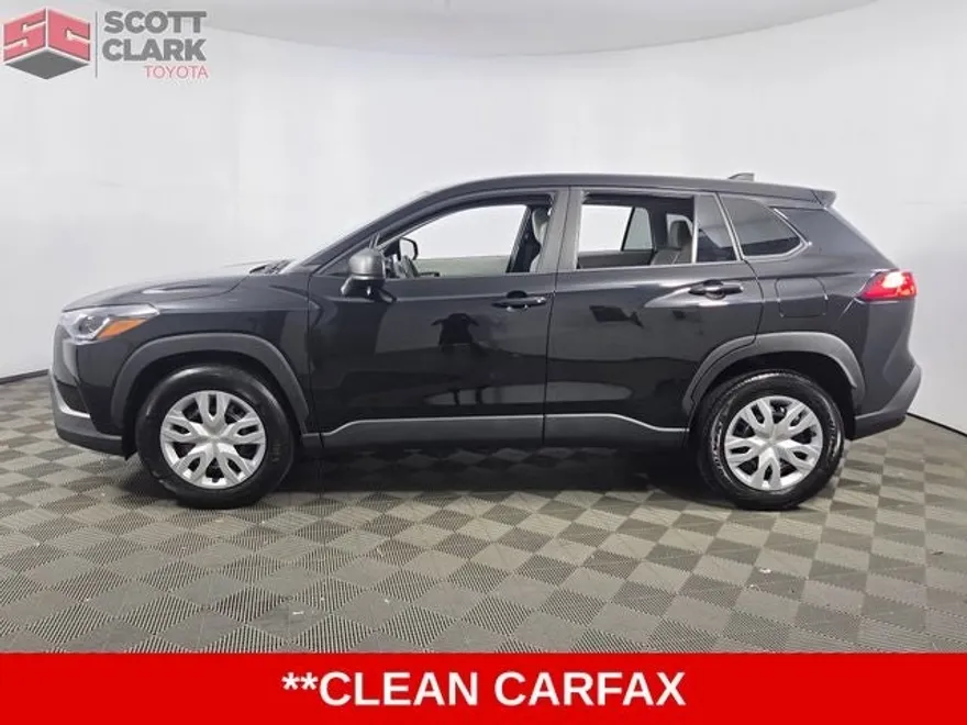 2023 Toyota Corolla Cross photo 1