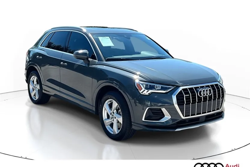 2020 Audi Q3 Premium Plus photo 1