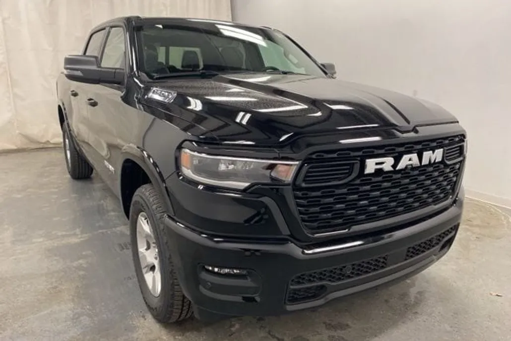 2025 Ram 1500 Big Horn photo 1