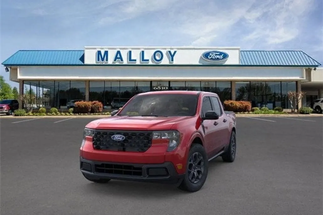 2025 Ford Maverick XLT photo 1