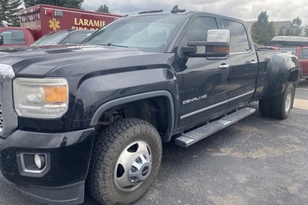 2015 Gmc Sierra 3500 HD Base photo 1
