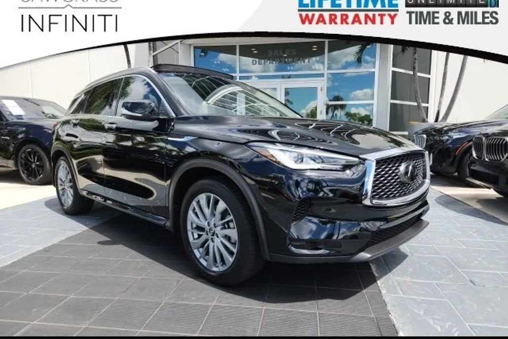 2025 Infiniti QX50 Luxe photo 1