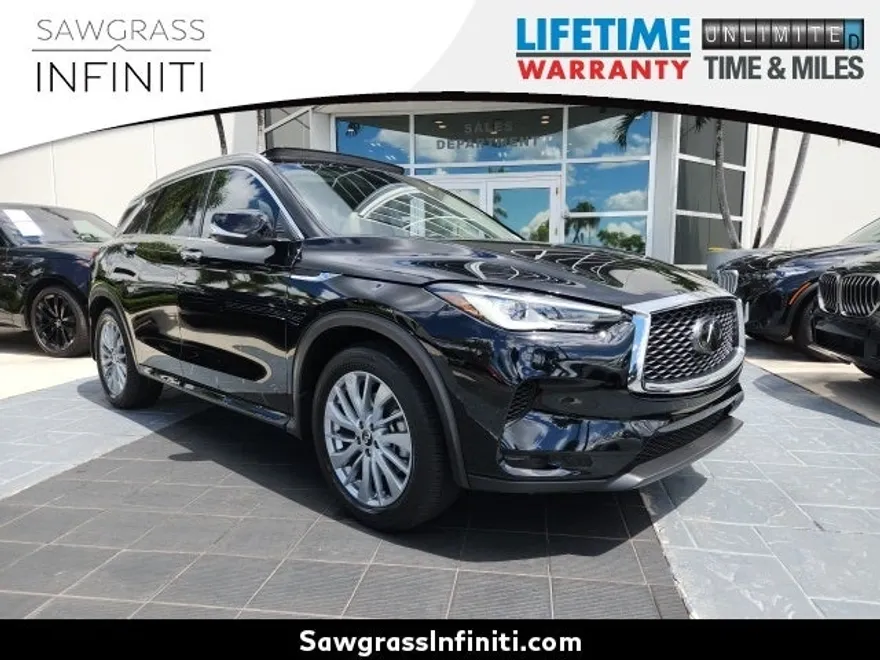 2025 Infiniti QX50 Luxe photo 1