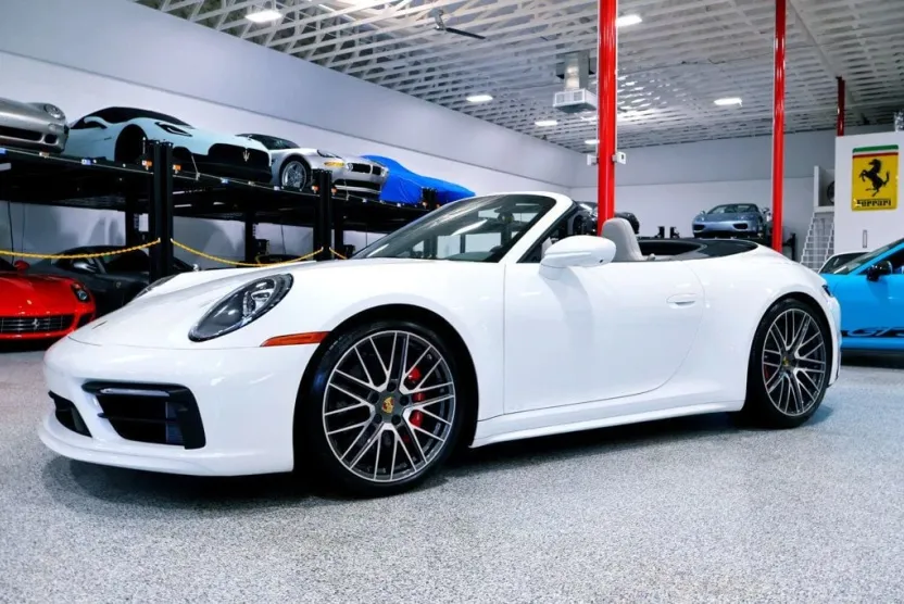 2024 Porsche 911 4S photo 1