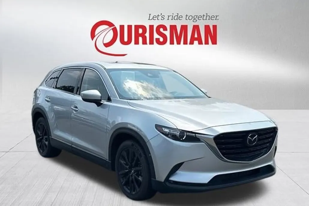 2023 Mazda CX-9 Touring photo 1