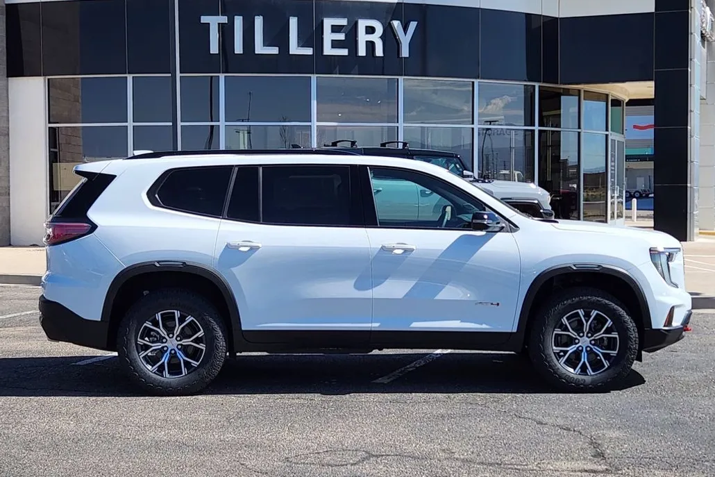 2025 Gmc Acadia AT4 photo 1