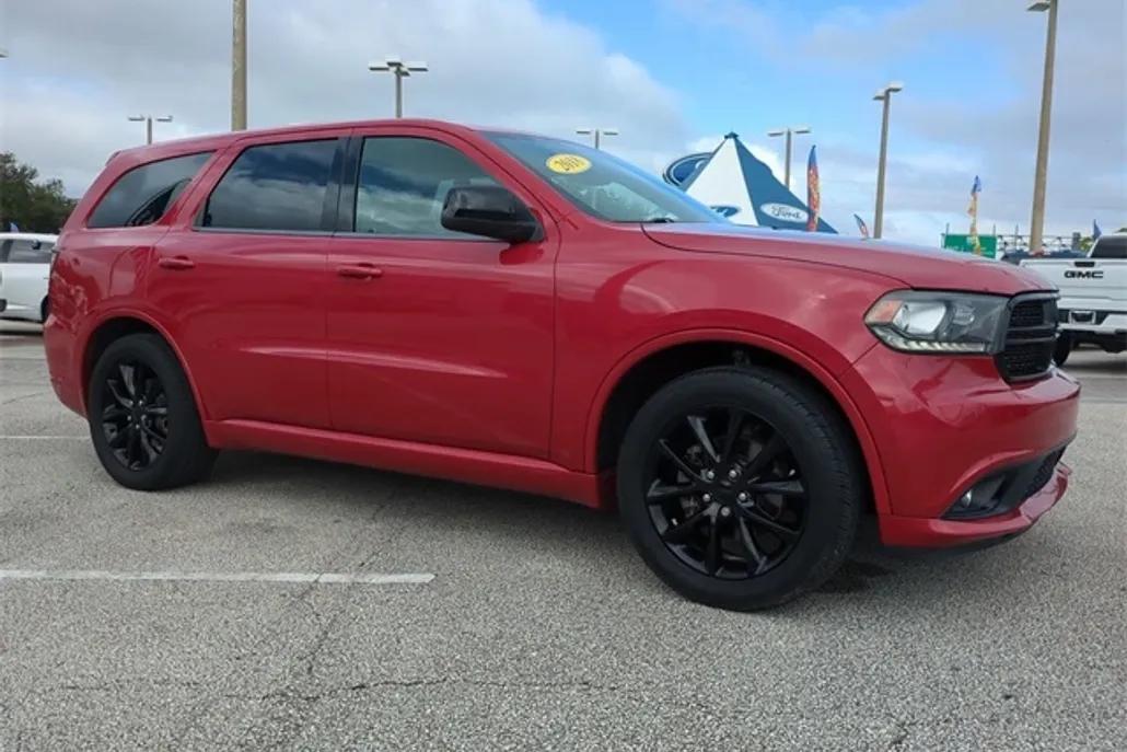 2018 Dodge Durango SXT photo 1
