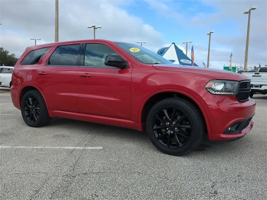 2018 Dodge Durango SXT photo 1