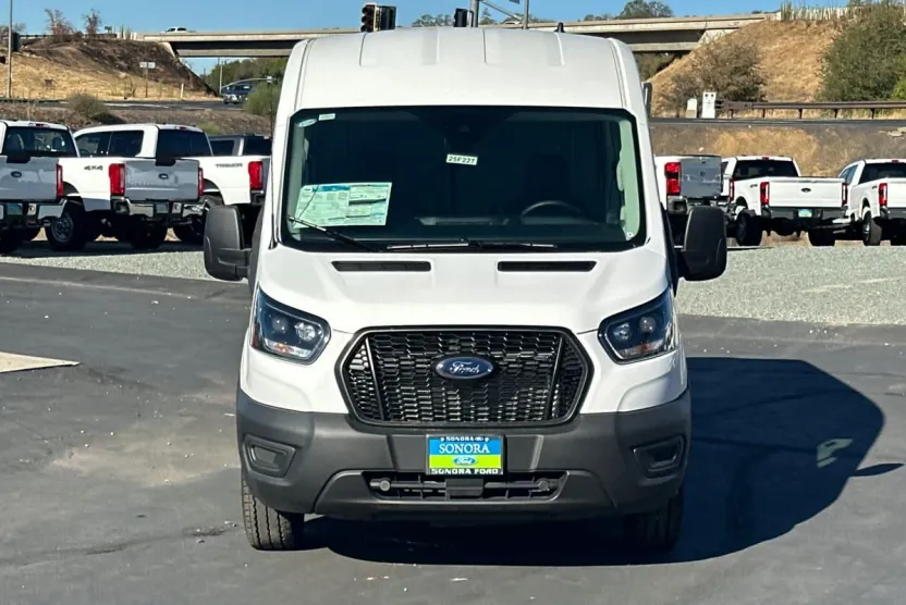 2025 Ford Transit photo 1