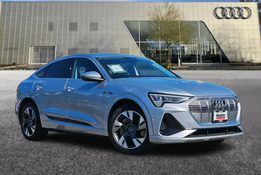 2021 Audi e-tron Sportback Premium Plus photo 1