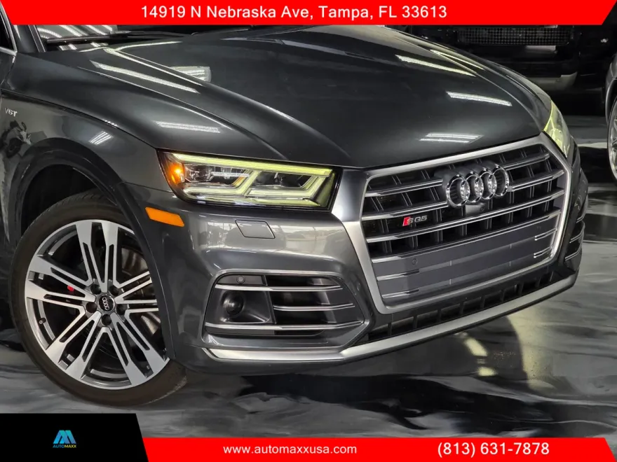 2018 Audi SQ5 Prestige photo 1