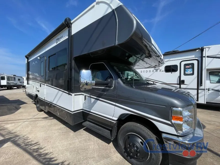 2025 Ford E-450 photo 1